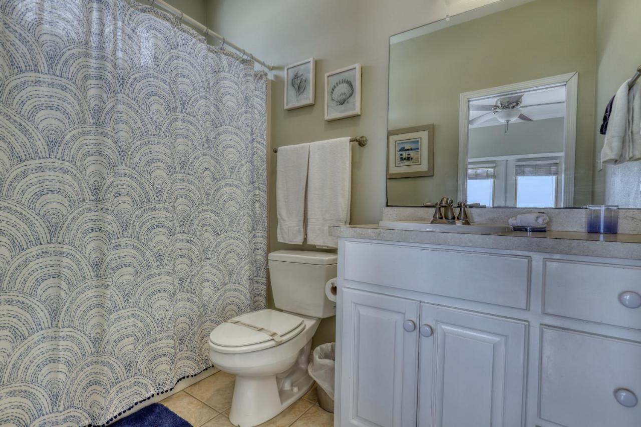 Villa Delphinus - Beachfront! And Pet Friendly! Feel The Ocean Breezed And Hear The Waves Lapping Right At Your Doorstep! Home ドーフィン・アイランド エクステリア 写真